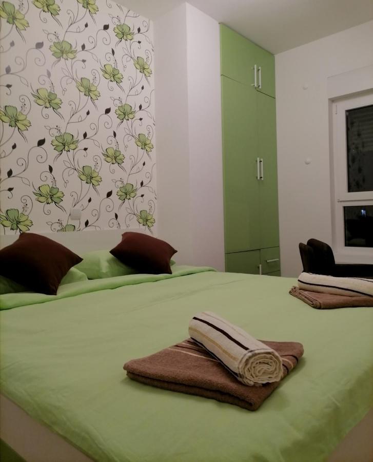 Apartman Ana Nisz Zewnętrze zdjęcie